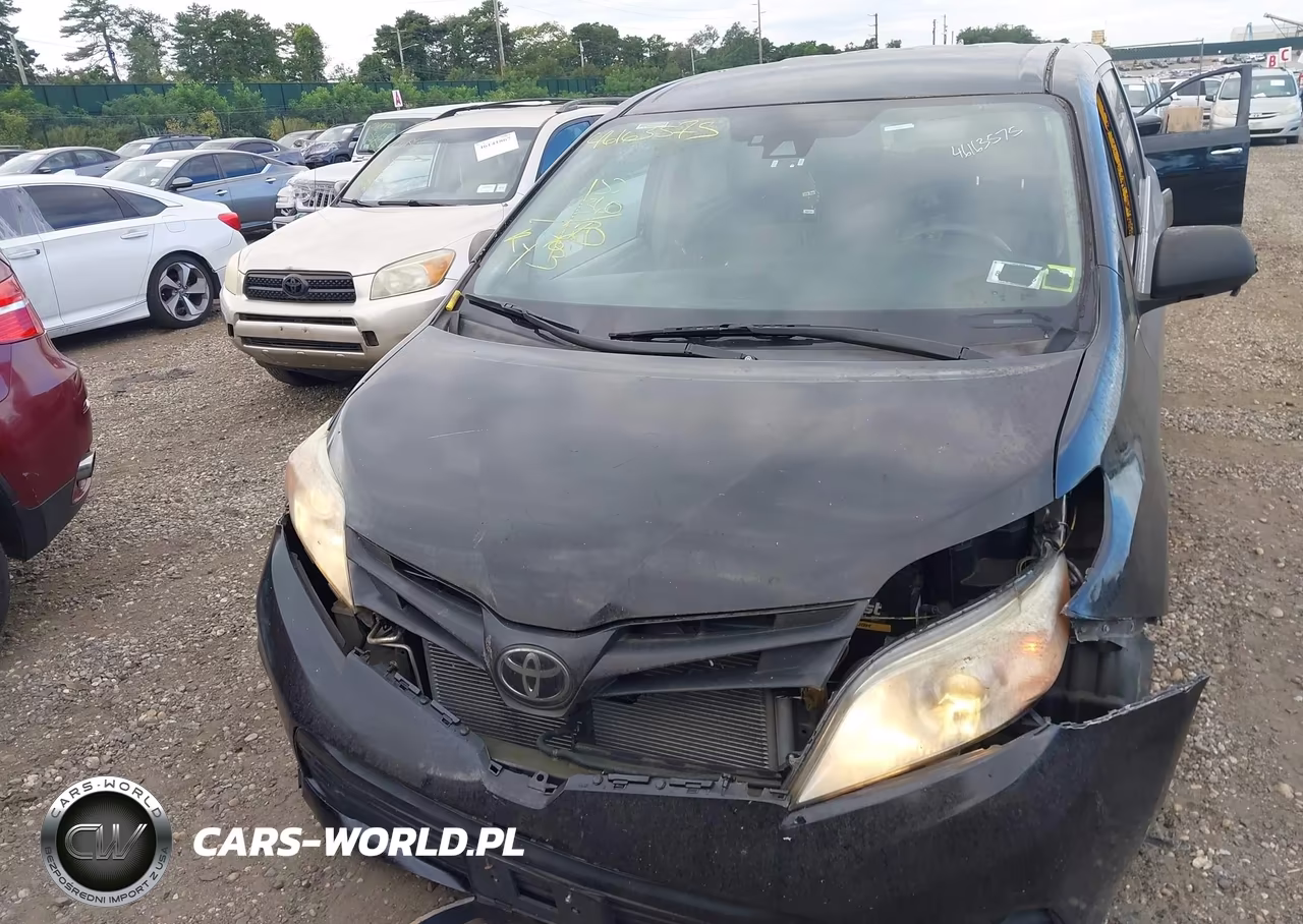2019 Toyota Sienna L 7 Passenger VIN:5TDZZ3DC1KS987839 - 12