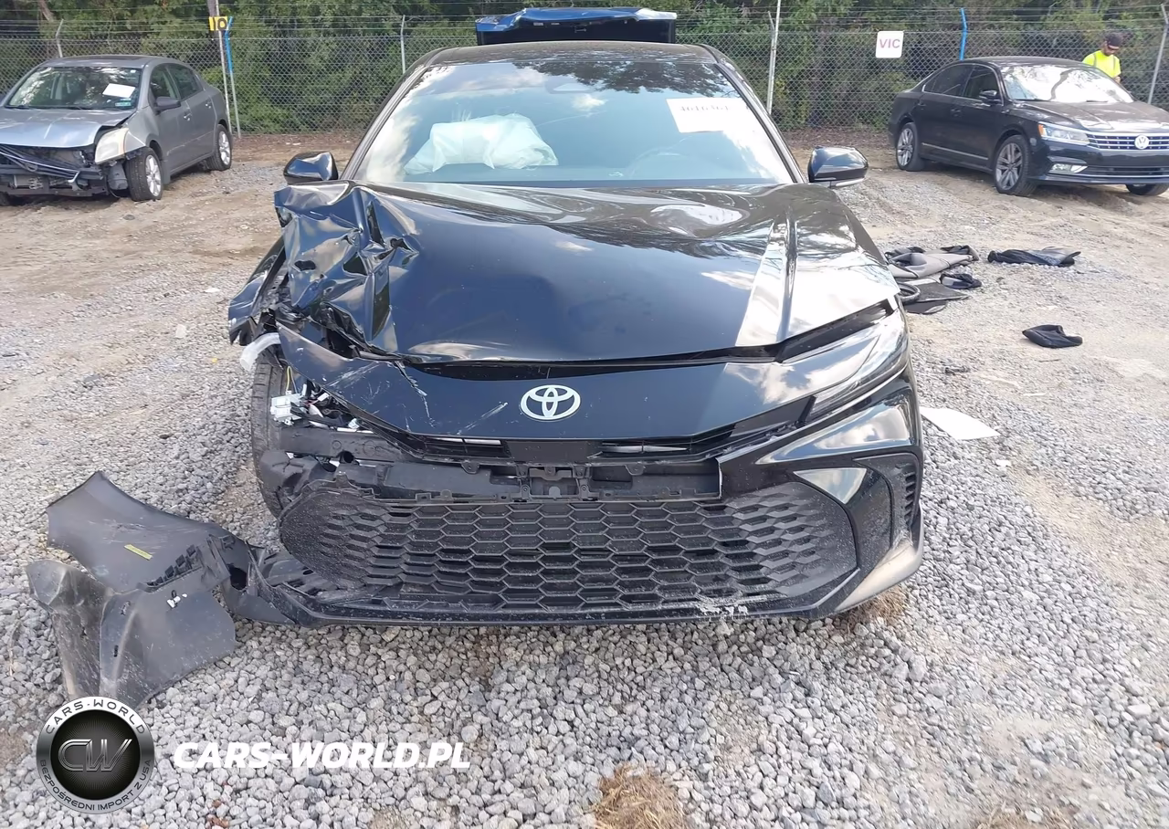 2025 Toyota Camry Se VIN:4T1DAACKXSU518898 - 12