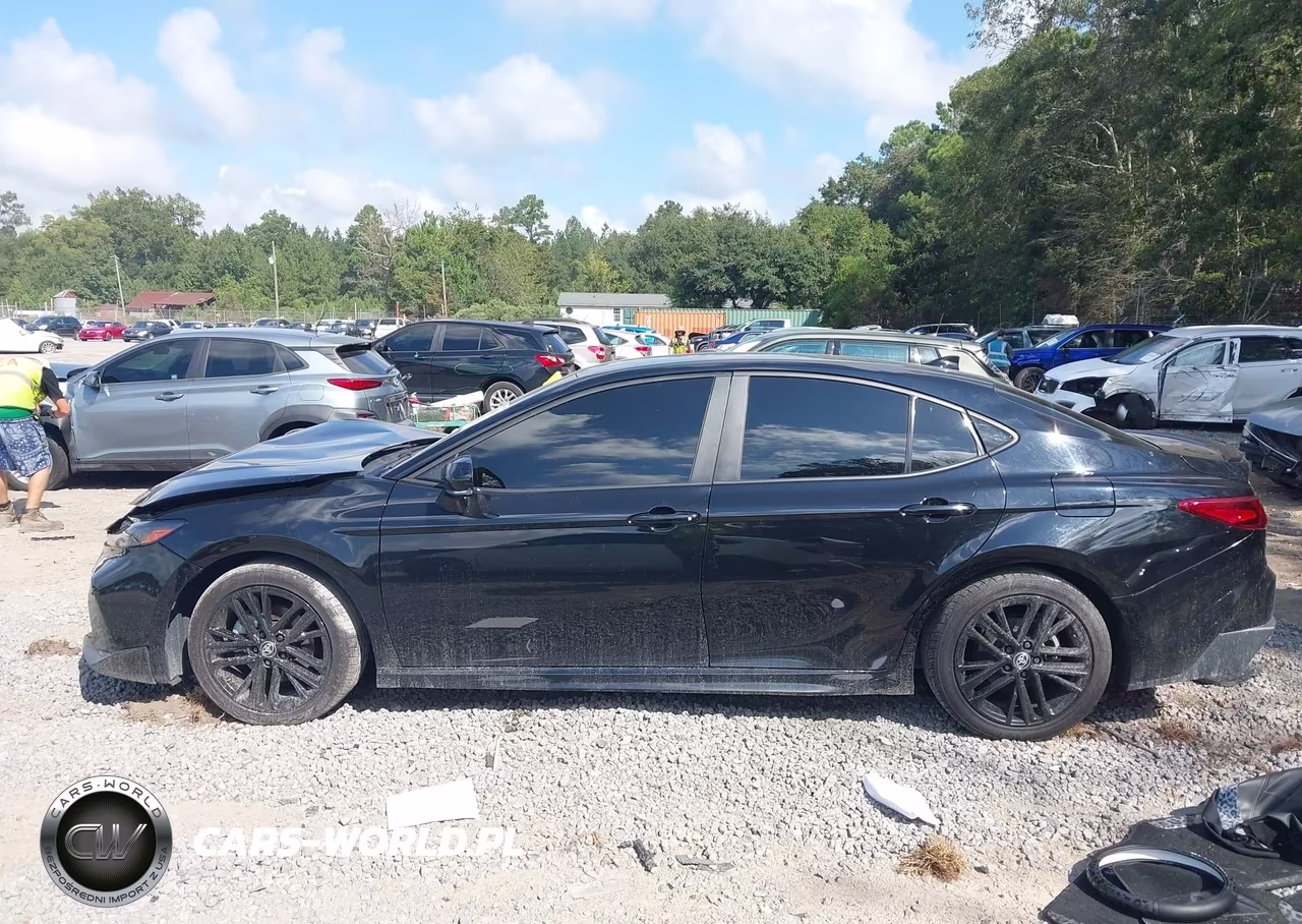 2025 Toyota Camry Se VIN:4T1DAACKXSU518898 - 14