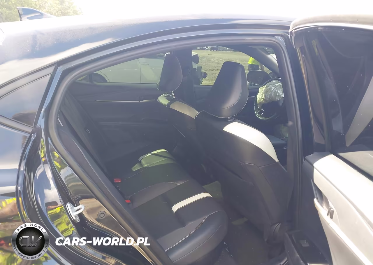 2025 Toyota Camry Se VIN:4T1DAACKXSU518898 - 8
