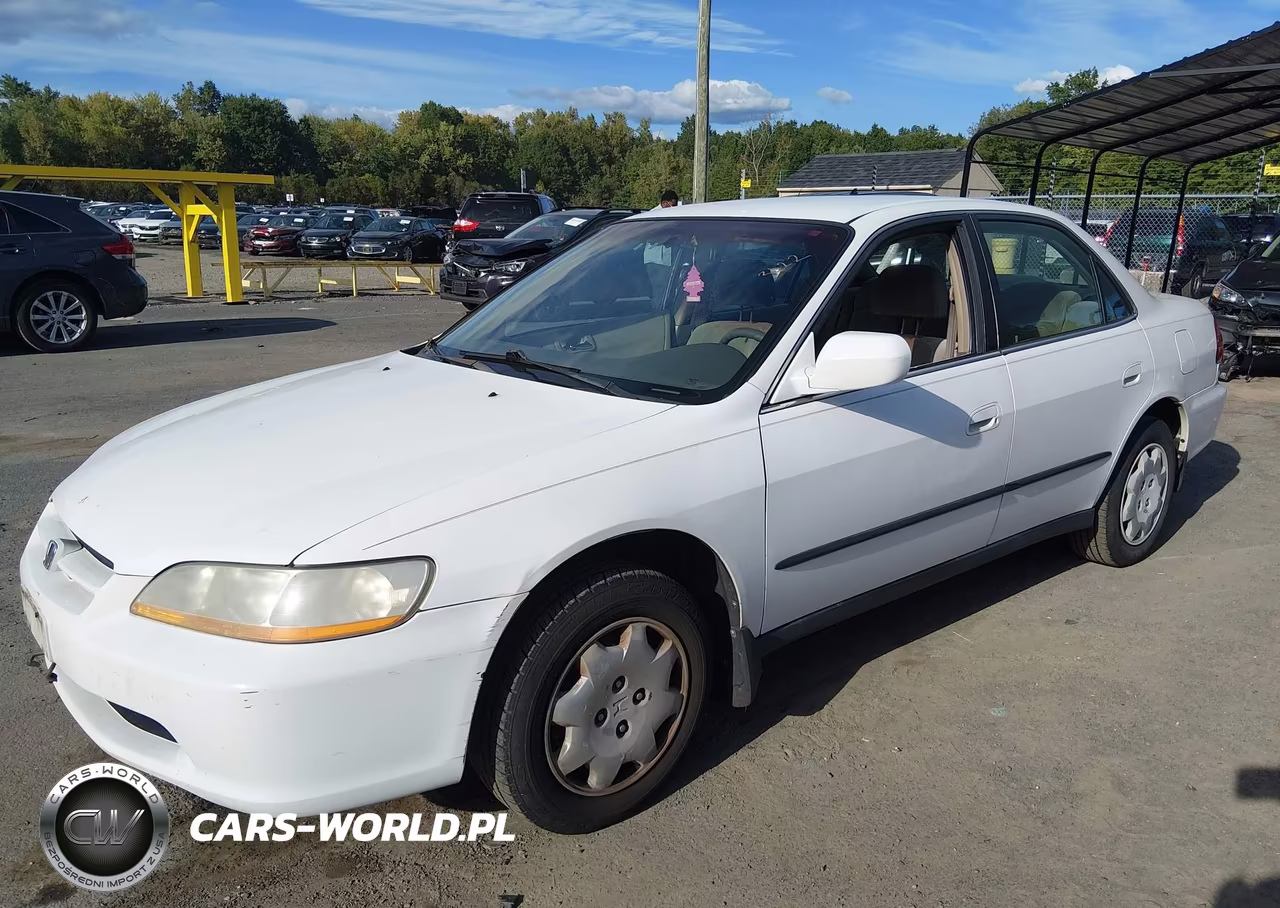 2000 Honda Accord 2.3 Lx VIN:1HGCG6659YA128646 - 2