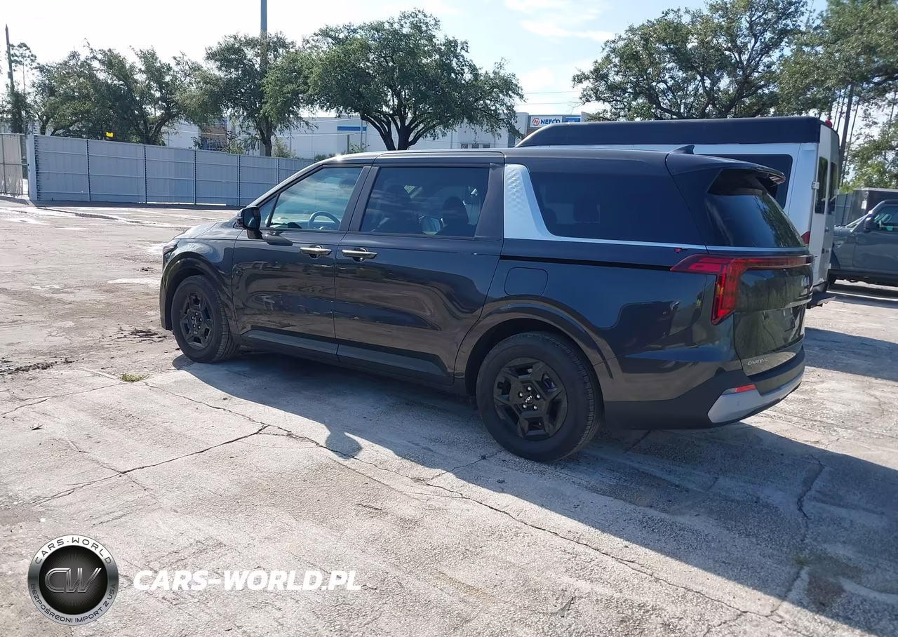 2026 Kia Carnival Lxs VIN:KNDNB5K38T6584654 - 3