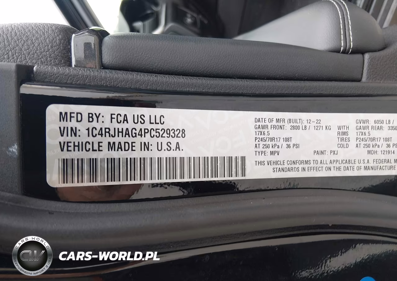 2023 Jeep Grand Cherokee Laredo 4X4 VIN:1C4RJHAG4PC529328 - 9