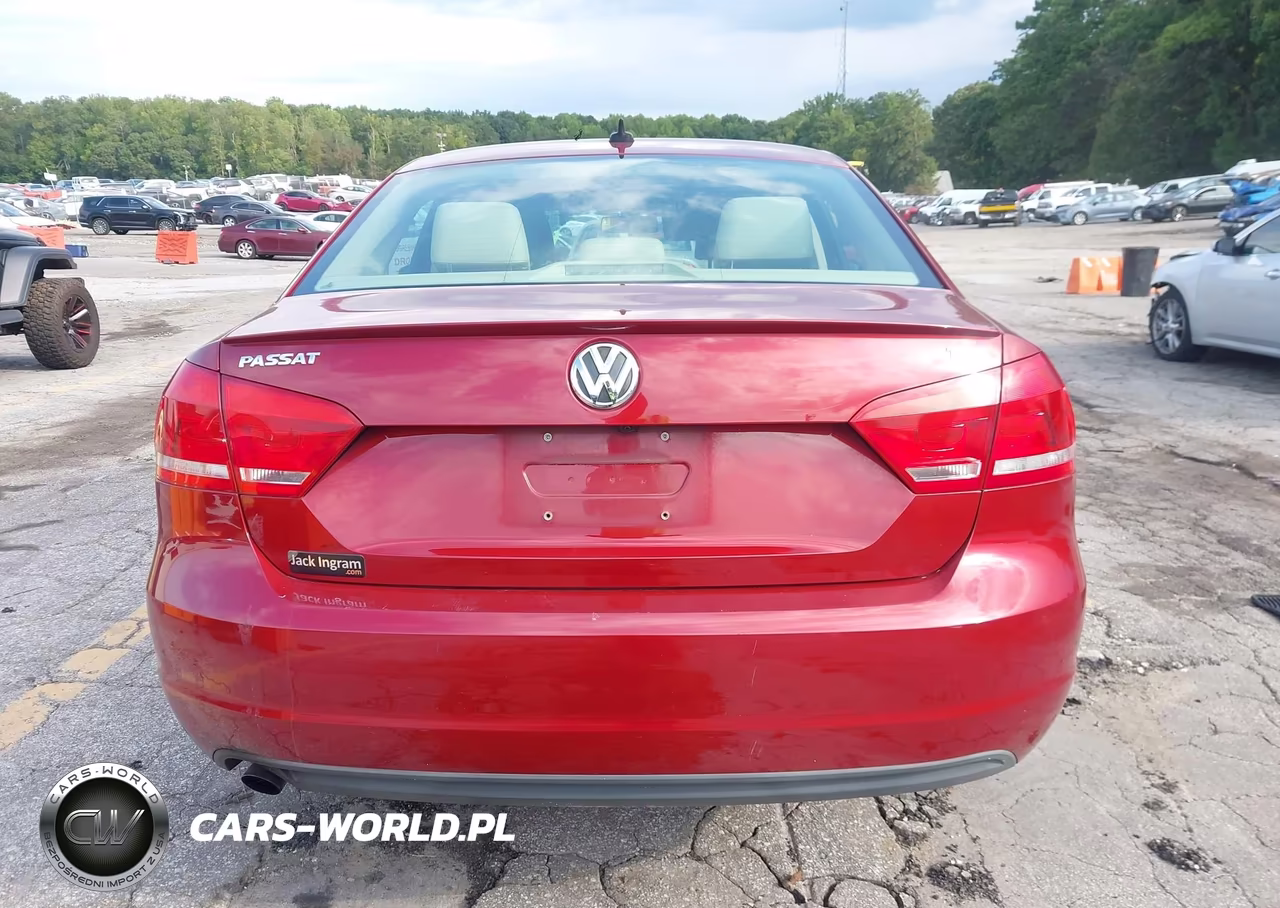 2015 Volkswagen Passat 1.8T Limited Edition VIN:1VWAS7A37FC116784 - 16