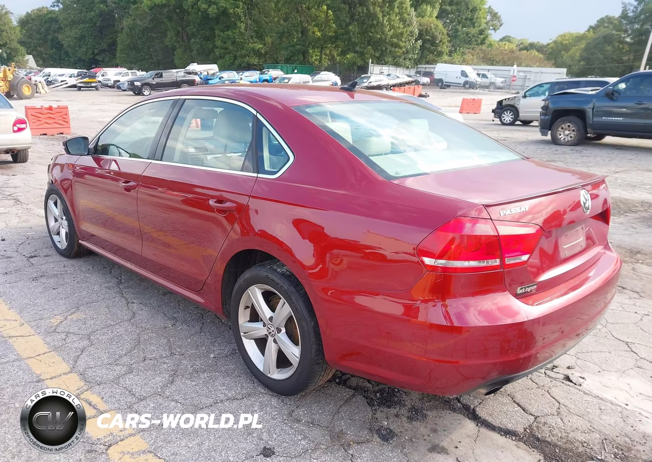2015 Volkswagen Passat 1.8T Limited Edition VIN:1VWAS7A37FC116784 - 3