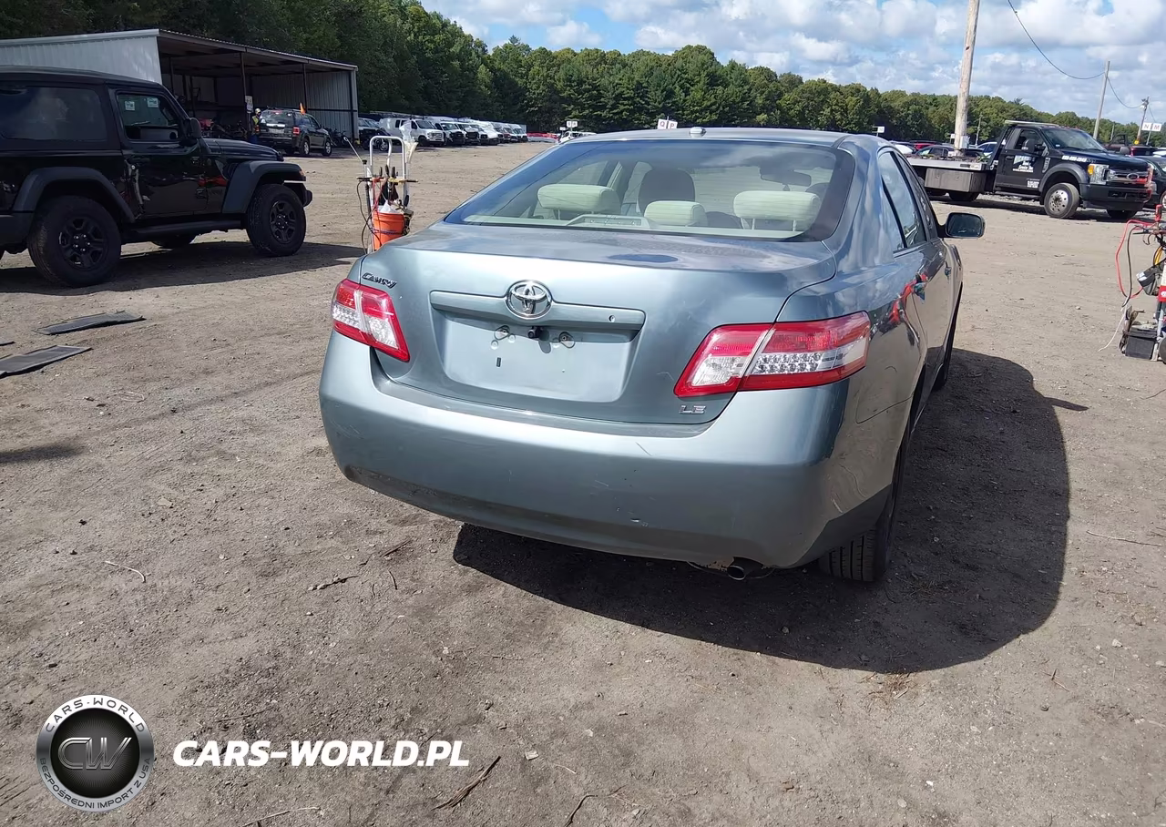 2010 Toyota Camry Le VIN:4T4BF3EK4AR052598 - 3