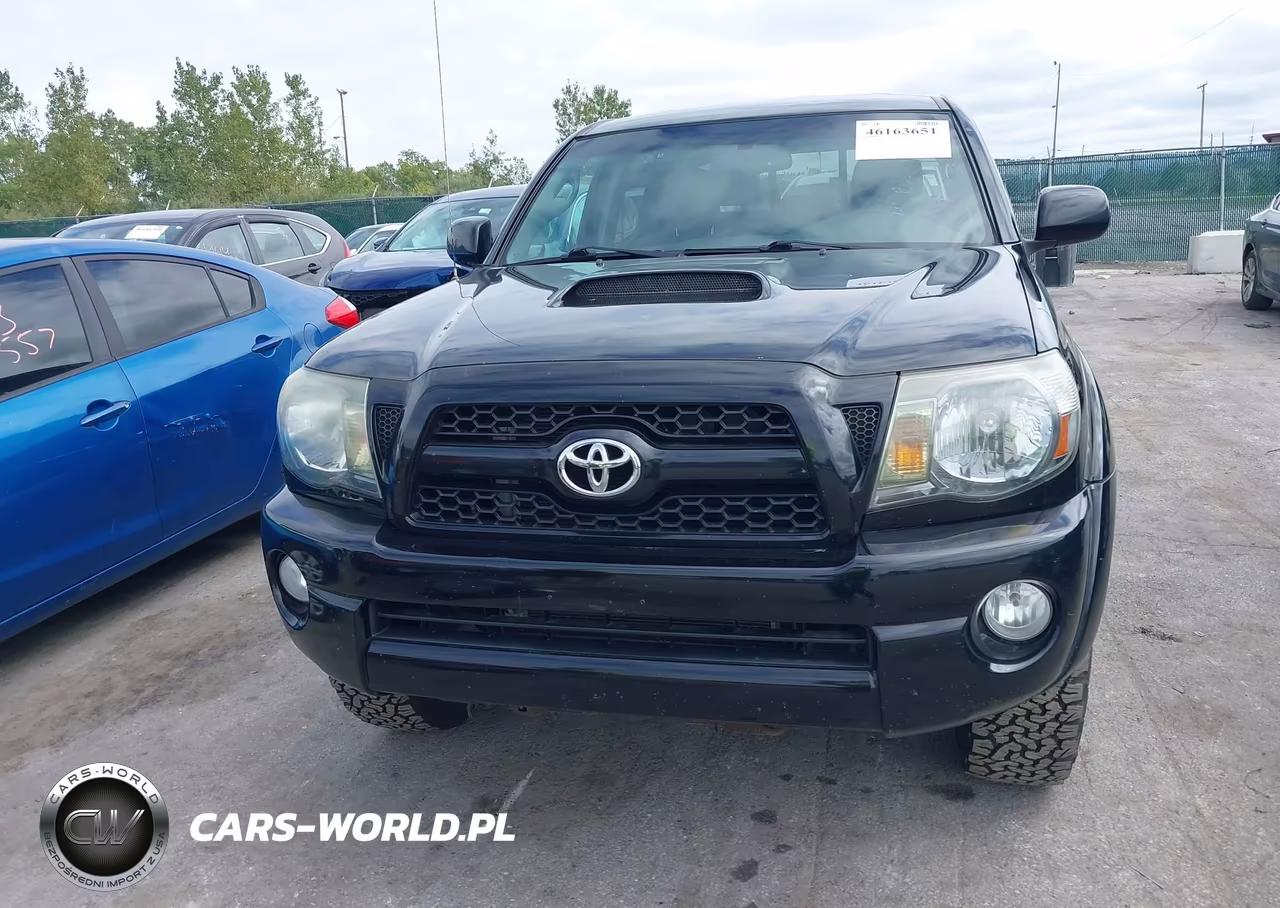 2011 Toyota Tacoma Base V6 VIN:3TMLU4EN4BM075975 - 12