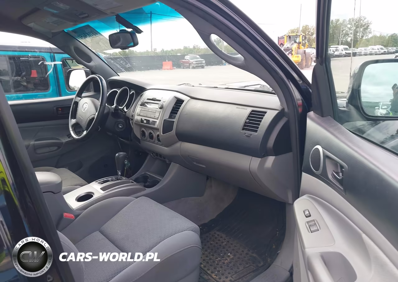 2011 Toyota Tacoma Base V6 VIN:3TMLU4EN4BM075975 - 5