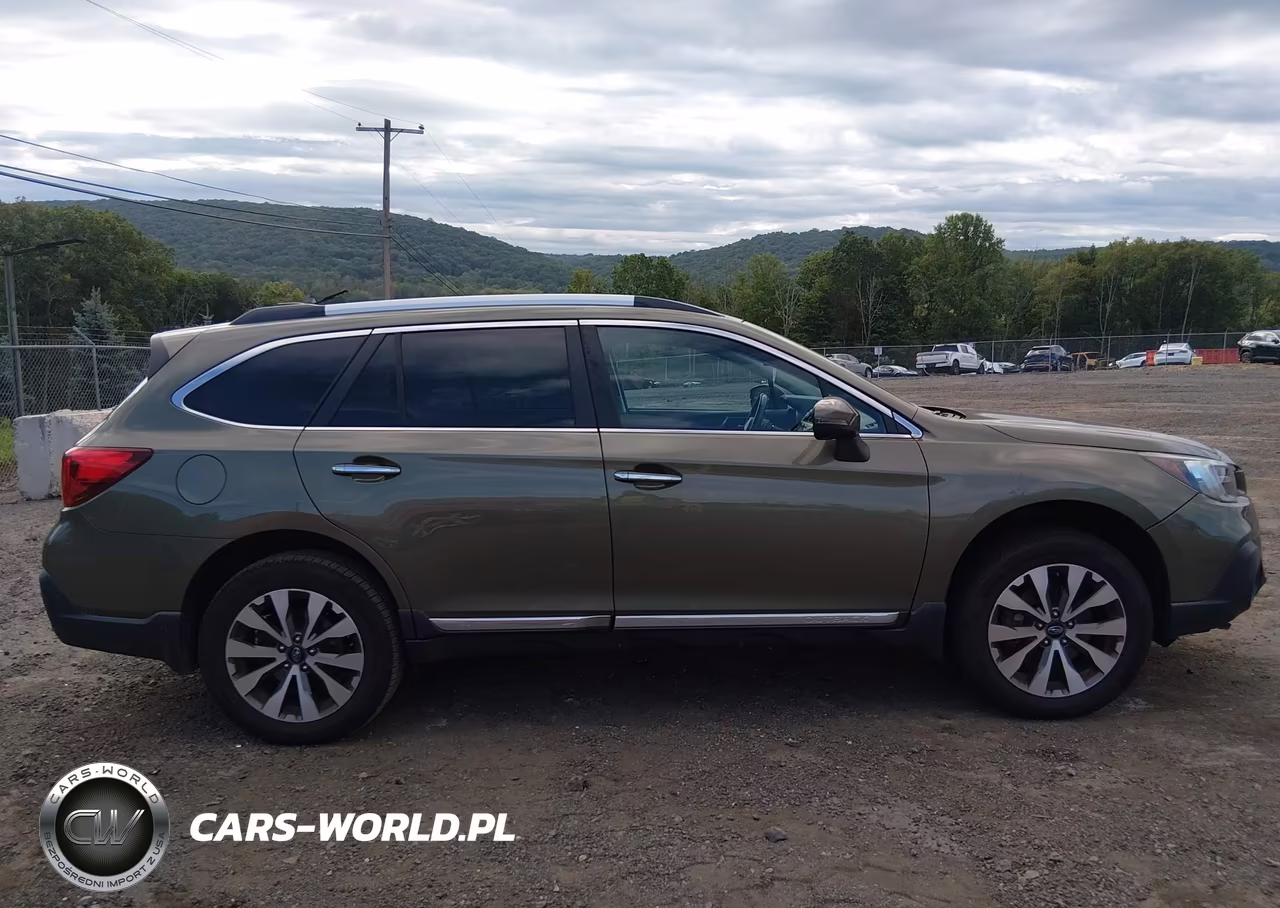 2018 Subaru Outback 2.5I Touring VIN:4S4BSATC5J3387686 - 13