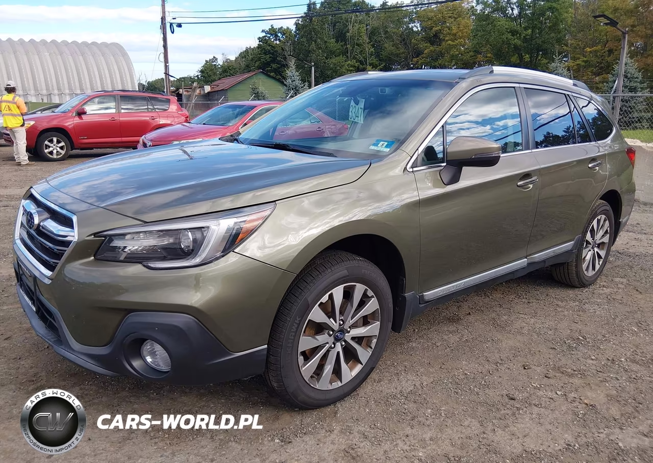 2018 Subaru Outback 2.5I Touring VIN:4S4BSATC5J3387686 - 2