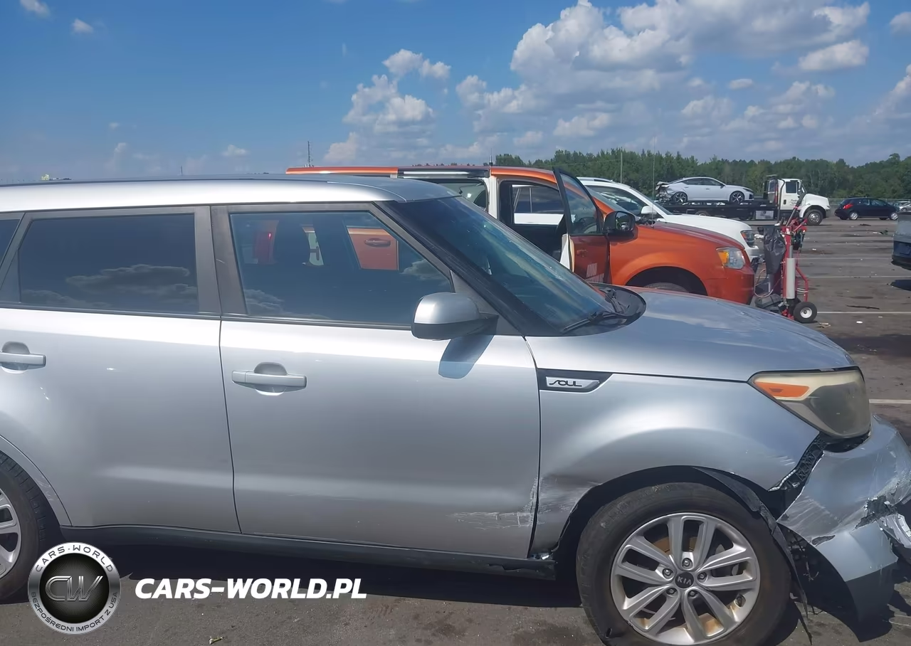 2017 Kia Soul + VIN:KNDJP3A58H7497457 - 14