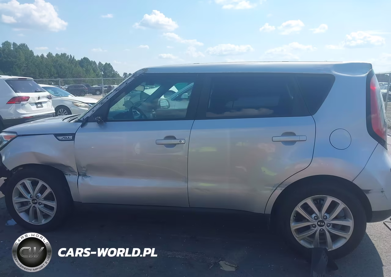 2017 Kia Soul + VIN:KNDJP3A58H7497457 - 15