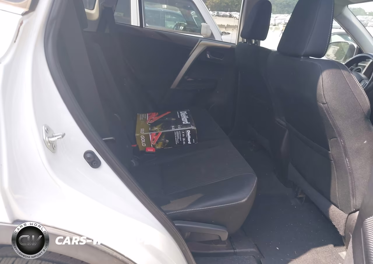 2014 Toyota Rav4 Xle VIN:2T3WFREV0EW084017 - 8