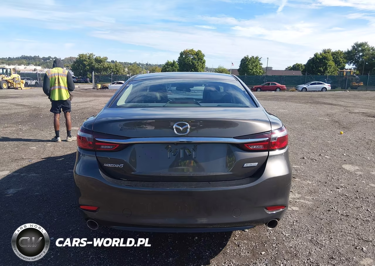 2018 Mazda Mazda6 Touring VIN:JM1GL1VM8J1314174 - 16