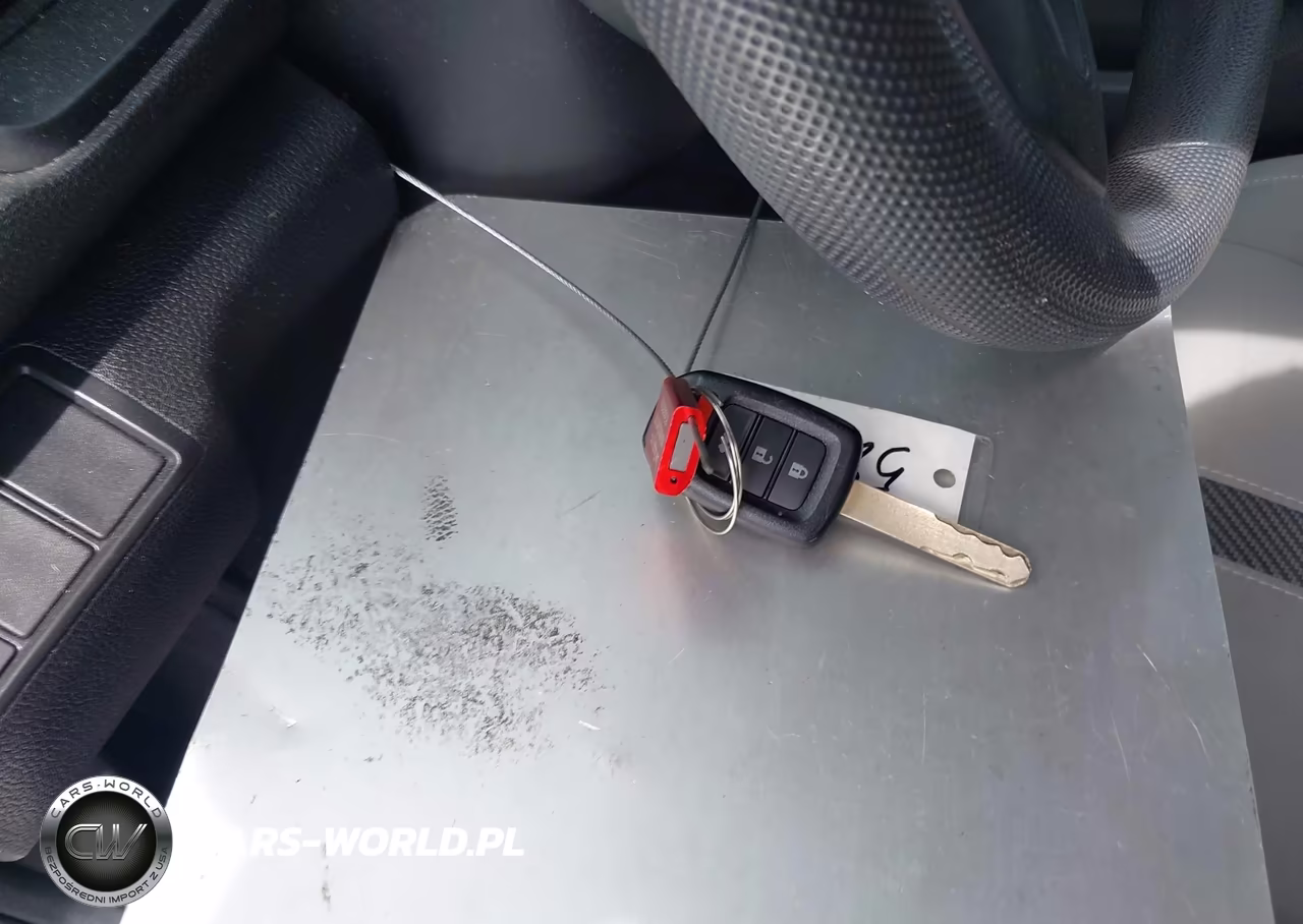 2018 Honda Civic Lx VIN:19XFC2F57JE022652 - 11