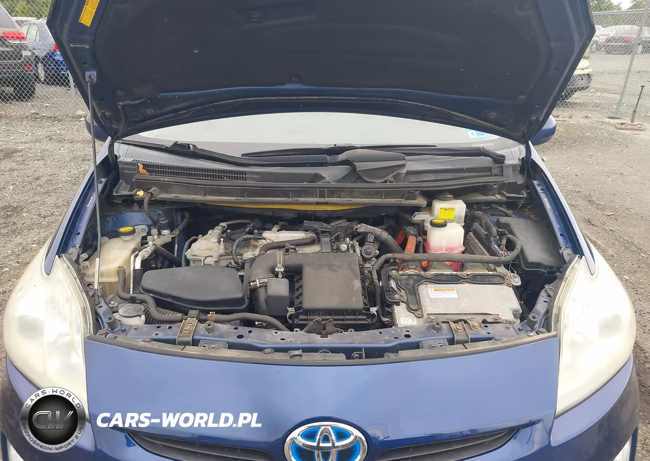 2011 Toyota Prius Two VIN:JTDKN3DU1B5327862 - 10