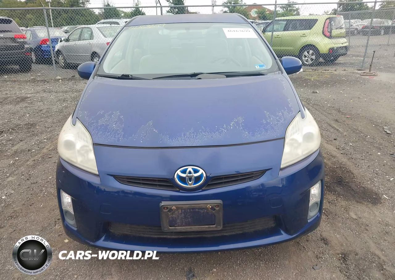 2011 Toyota Prius Two VIN:JTDKN3DU1B5327862 - 6