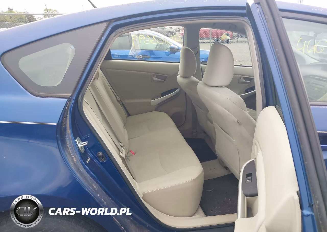2011 Toyota Prius Two VIN:JTDKN3DU1B5327862 - 8