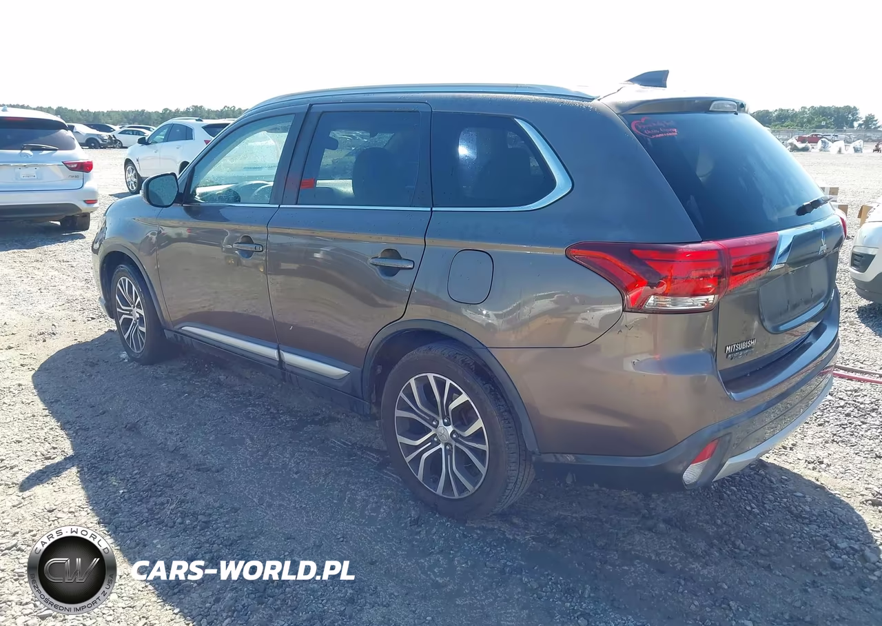 2018 Mitsubishi Outlander Sel VIN:JA4AD3A31JZ052232 - 3