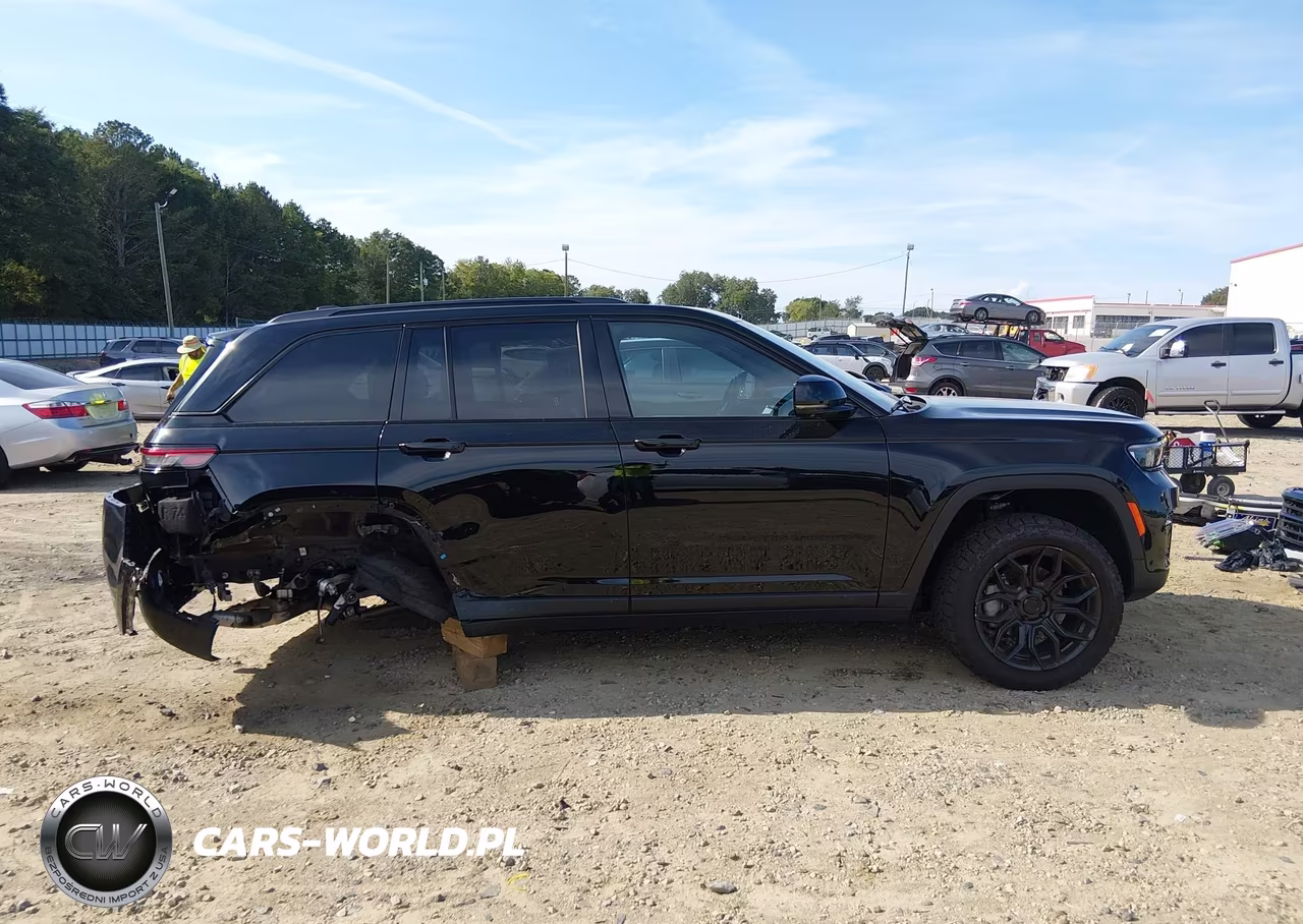 2024 Jeep Grand Cherokee Limited 4X2 VIN:1C4RJGBGXRC243558 - 14