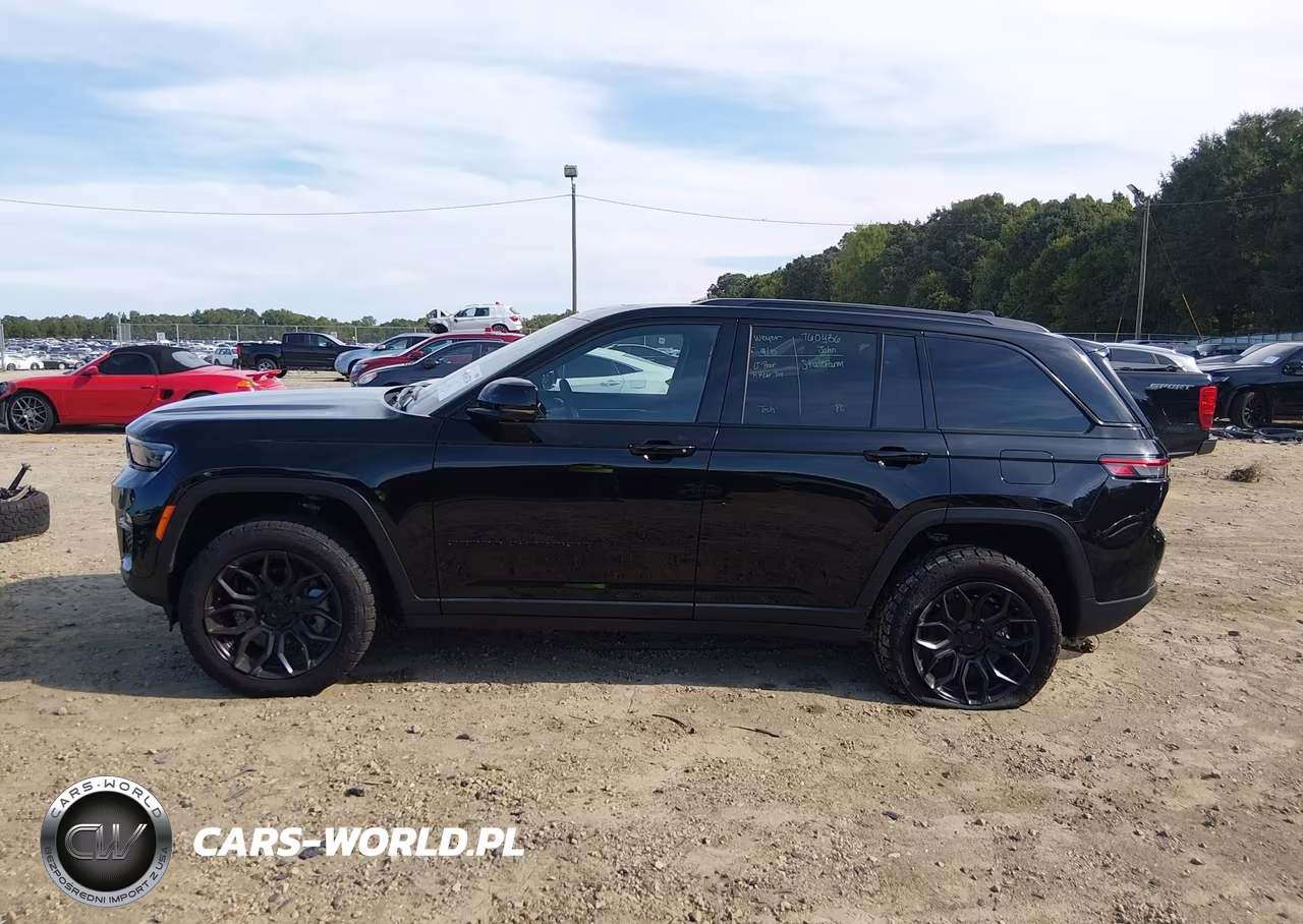 2024 Jeep Grand Cherokee Limited 4X2 VIN:1C4RJGBGXRC243558 - 15