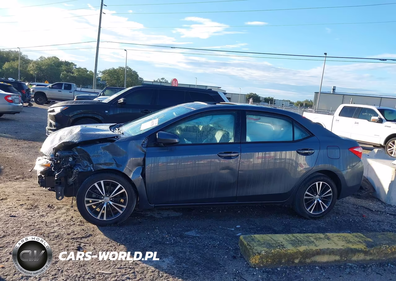 2018 Toyota Corolla Le VIN:2T1BURHE6JC965423 - 15