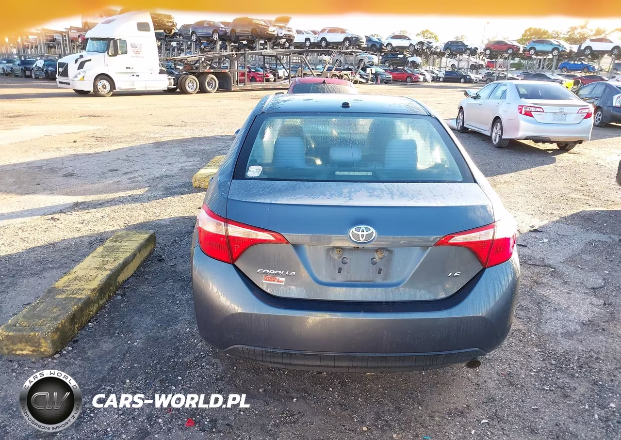 2018 Toyota Corolla Le VIN:2T1BURHE6JC965423 - 17