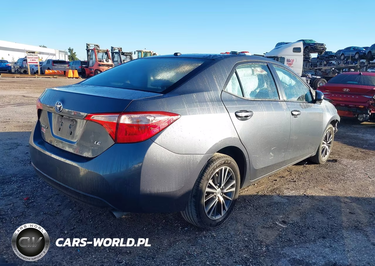 2018 Toyota Corolla Le VIN:2T1BURHE6JC965423 - 4