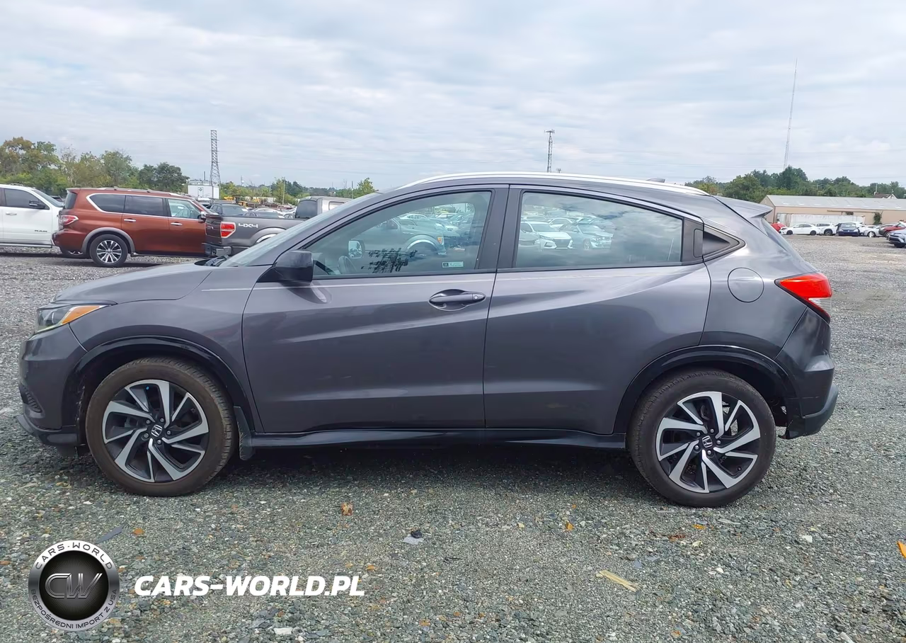 2019 Honda Hr-V Sport VIN:3CZRU6H15KG711875 - 14