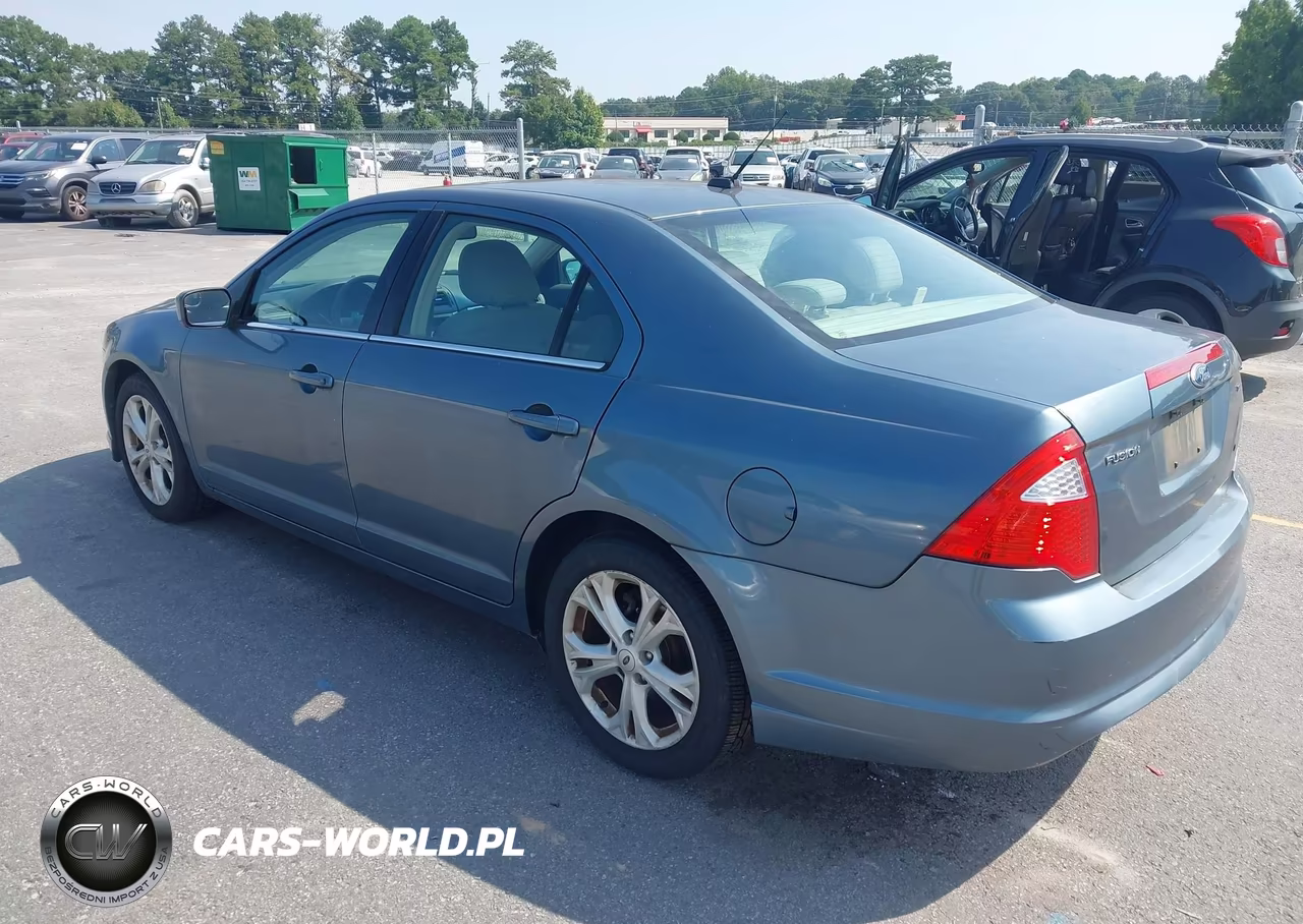 2012 Ford Fusion Se VIN:3FAHP0HA2CR102213 - 3