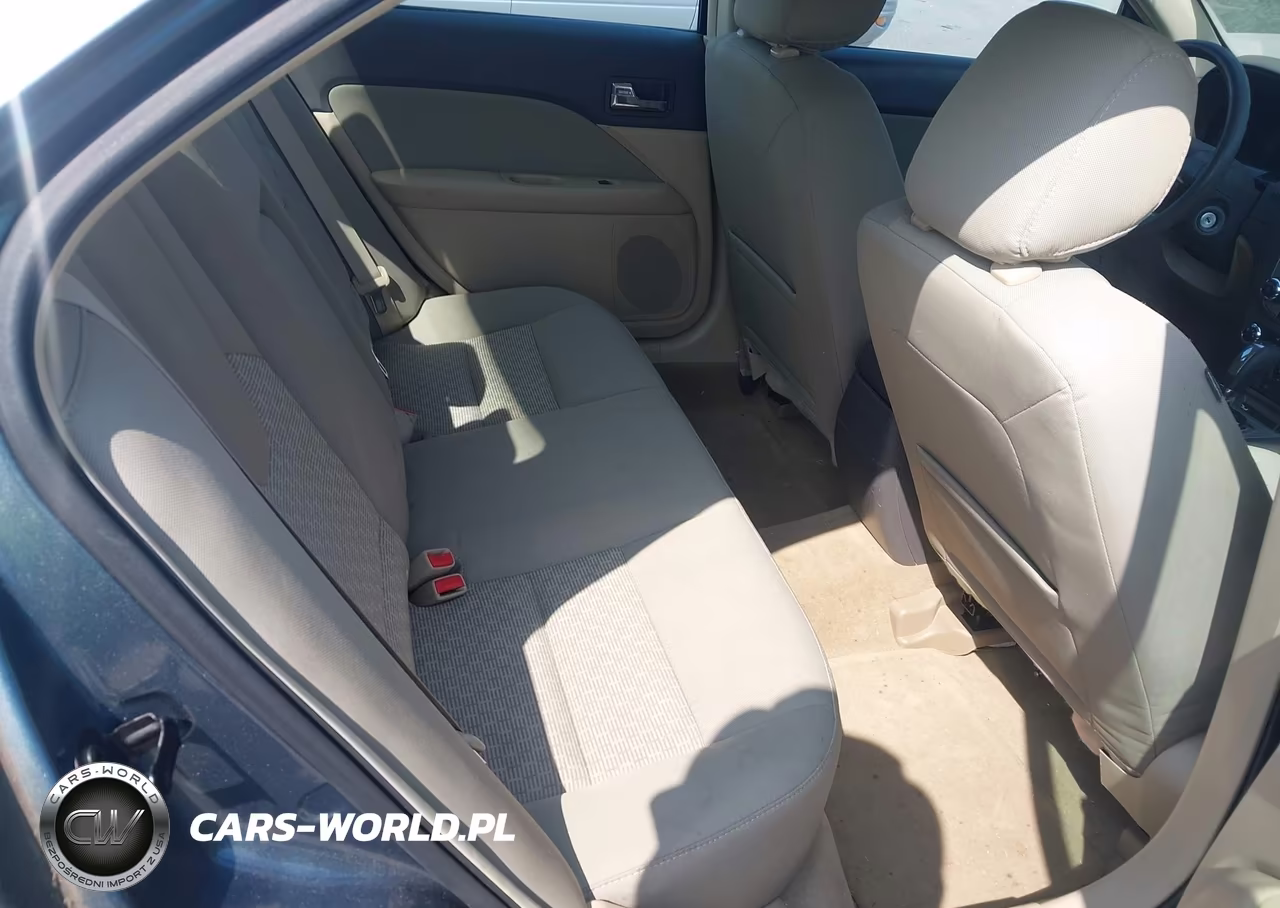 2012 Ford Fusion Se VIN:3FAHP0HA2CR102213 - 8