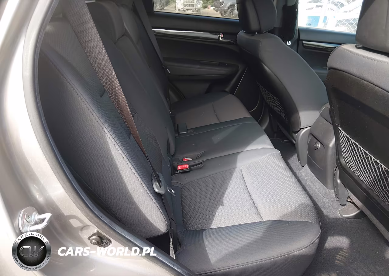 2012 Kia Sorento Lx VIN:5XYKT3A63CG303213 - 8
