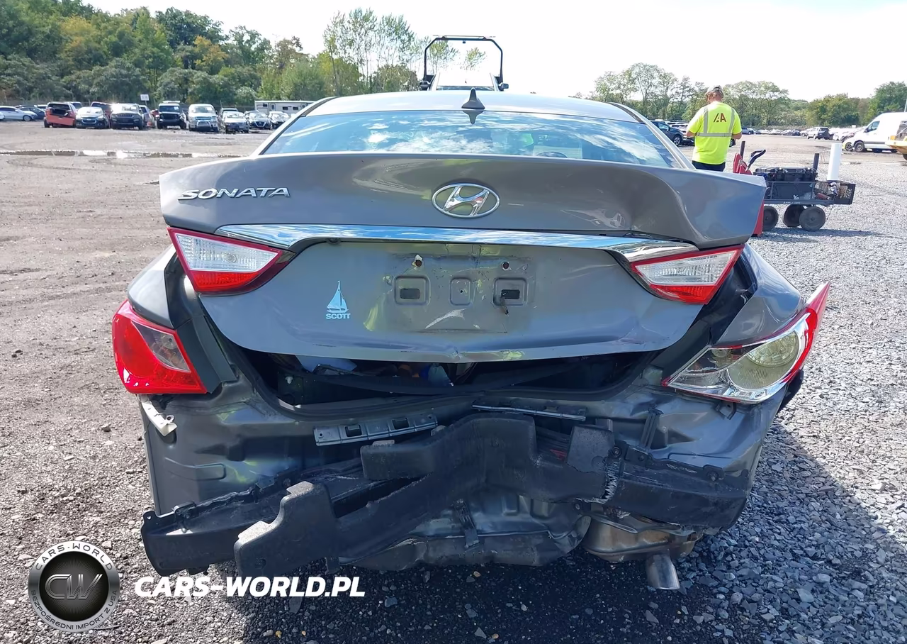 2013 Hyundai Sonata Gls VIN:5NPEB4AC1DH756140 - 16
