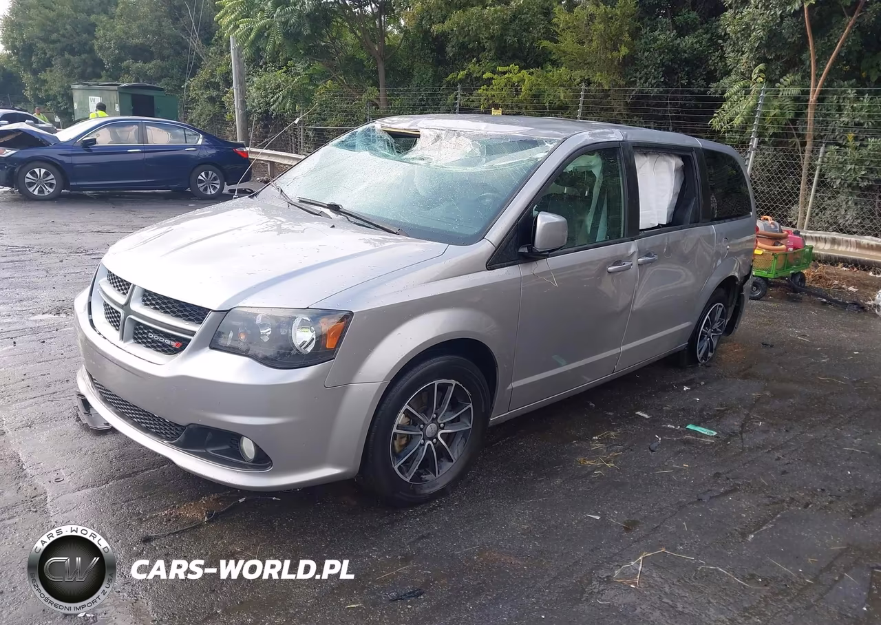 2018 Dodge Grand Caravan Gt VIN:2C4RDGEG1JR195575 - 2