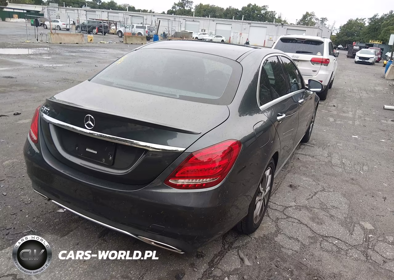 2016 Mercedes-Benz C 300 VIN:55SWF4JB4GU164507 - 4