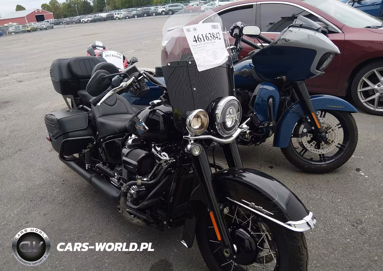 2025 Harley-Davidson Flhc