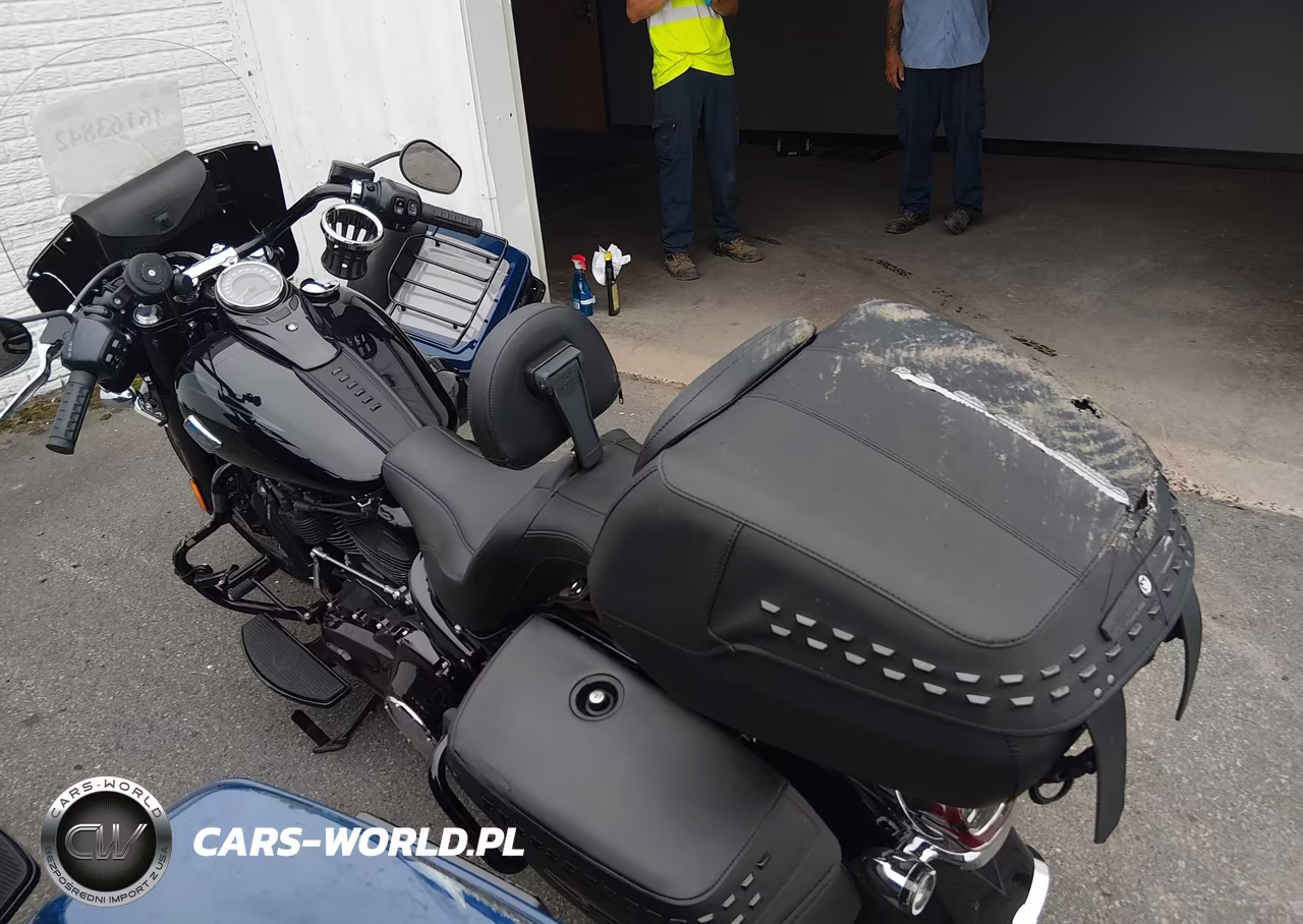 2025 Harley-Davidson Flhc VIN:1HD1YA914SB031451 - 3