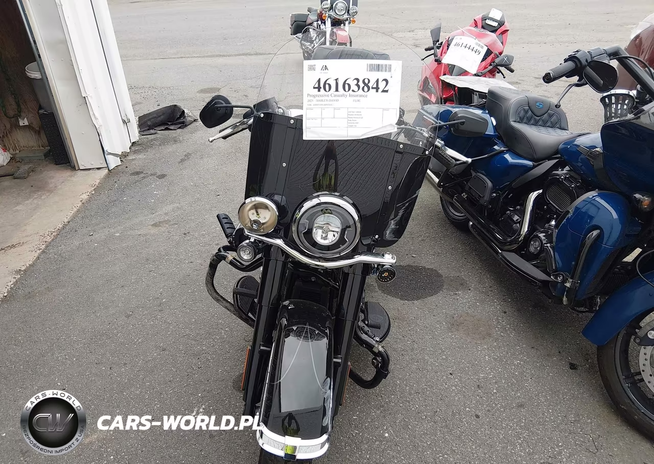 2025 Harley-Davidson Flhc VIN:1HD1YA914SB031451 - 5