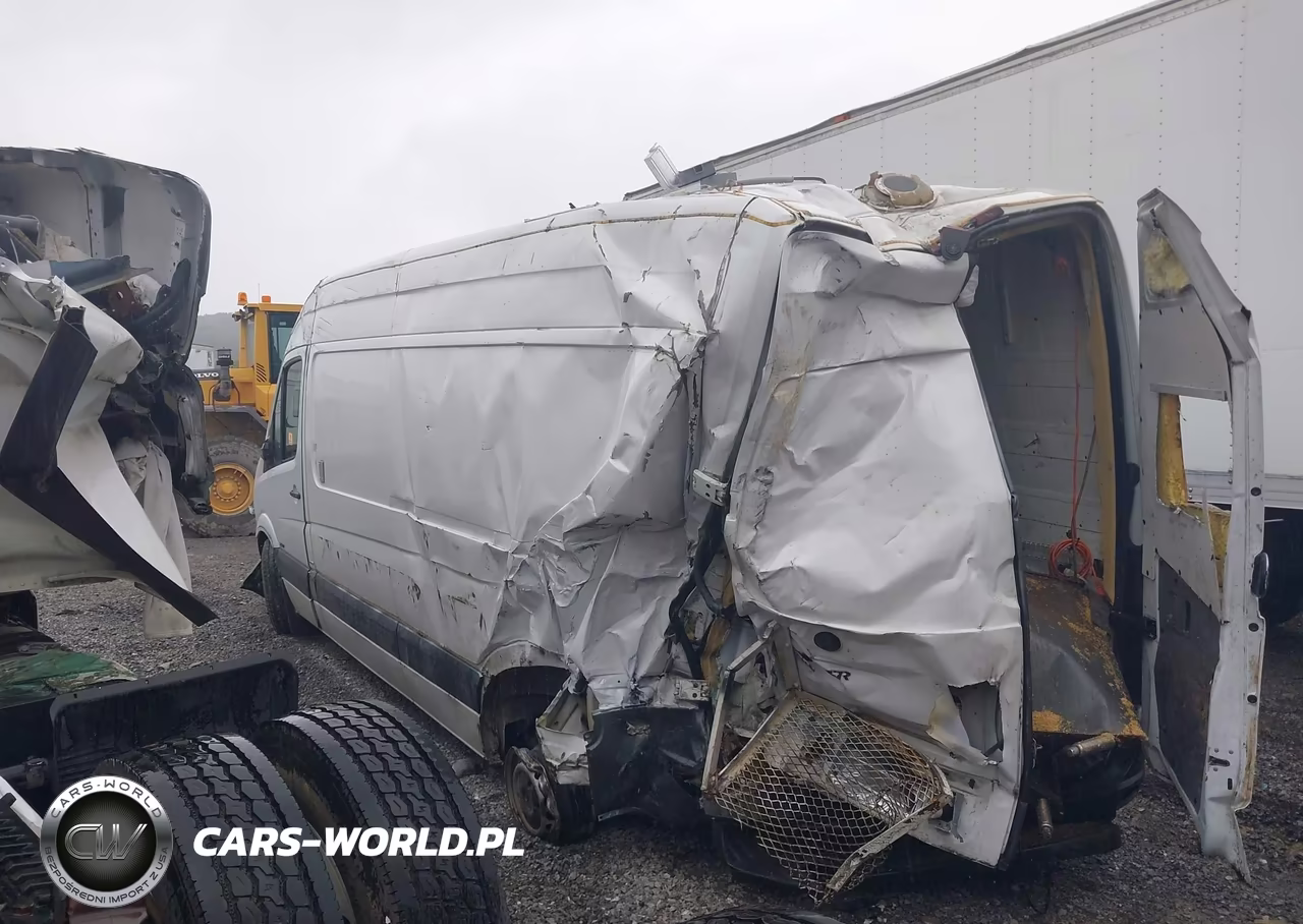 2012 Mercedes-Benz Sprinter 2500 High Roof VIN:WD3PE8CC7C5614260 - 14