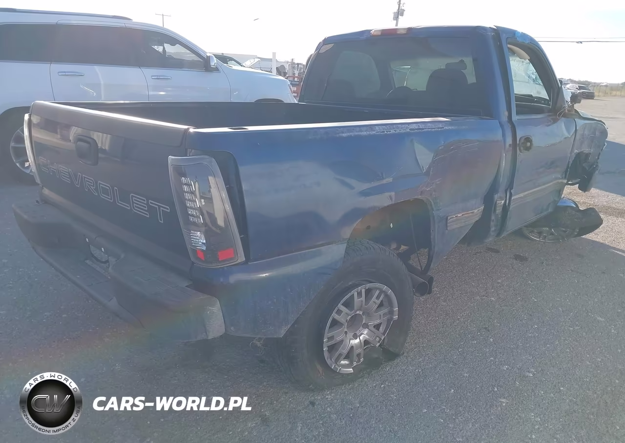 1999 Chevrolet Silverado 1500 VIN:1GCEC14W0XZ151606 - 4