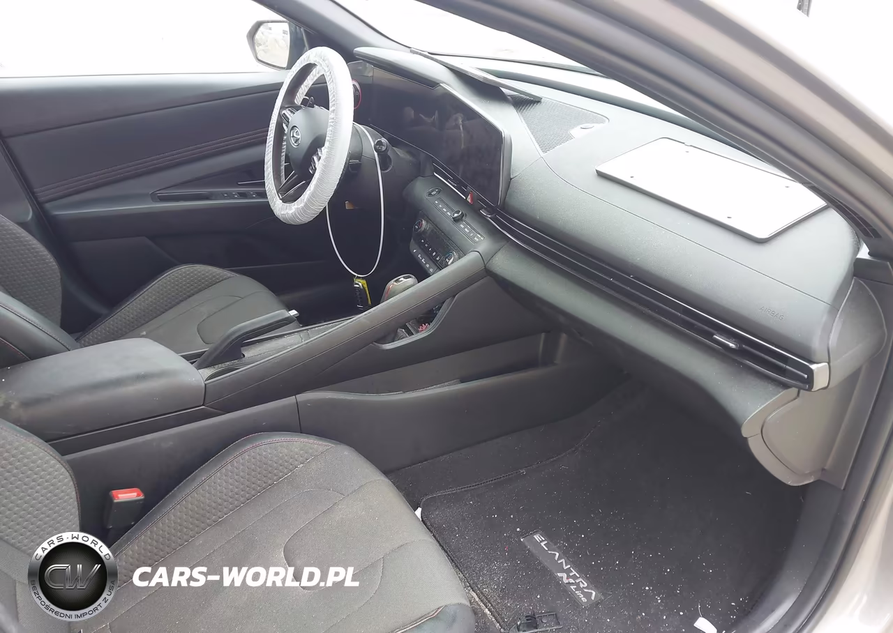 2023 Hyundai Elantra N Line VIN:KMHLR4AF7PU504895 - 5