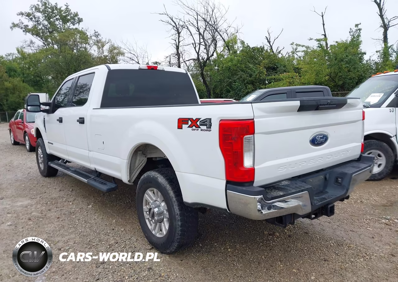 2017 Ford F-350 Xlt VIN:1FT8W3BT7HEE45781 - 3