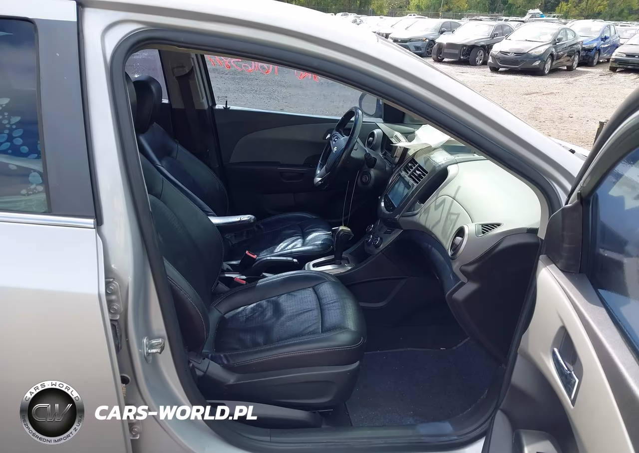 2016 Chevrolet Sonic Ltz Auto VIN:1G1JE6SB4G4137932 - 5