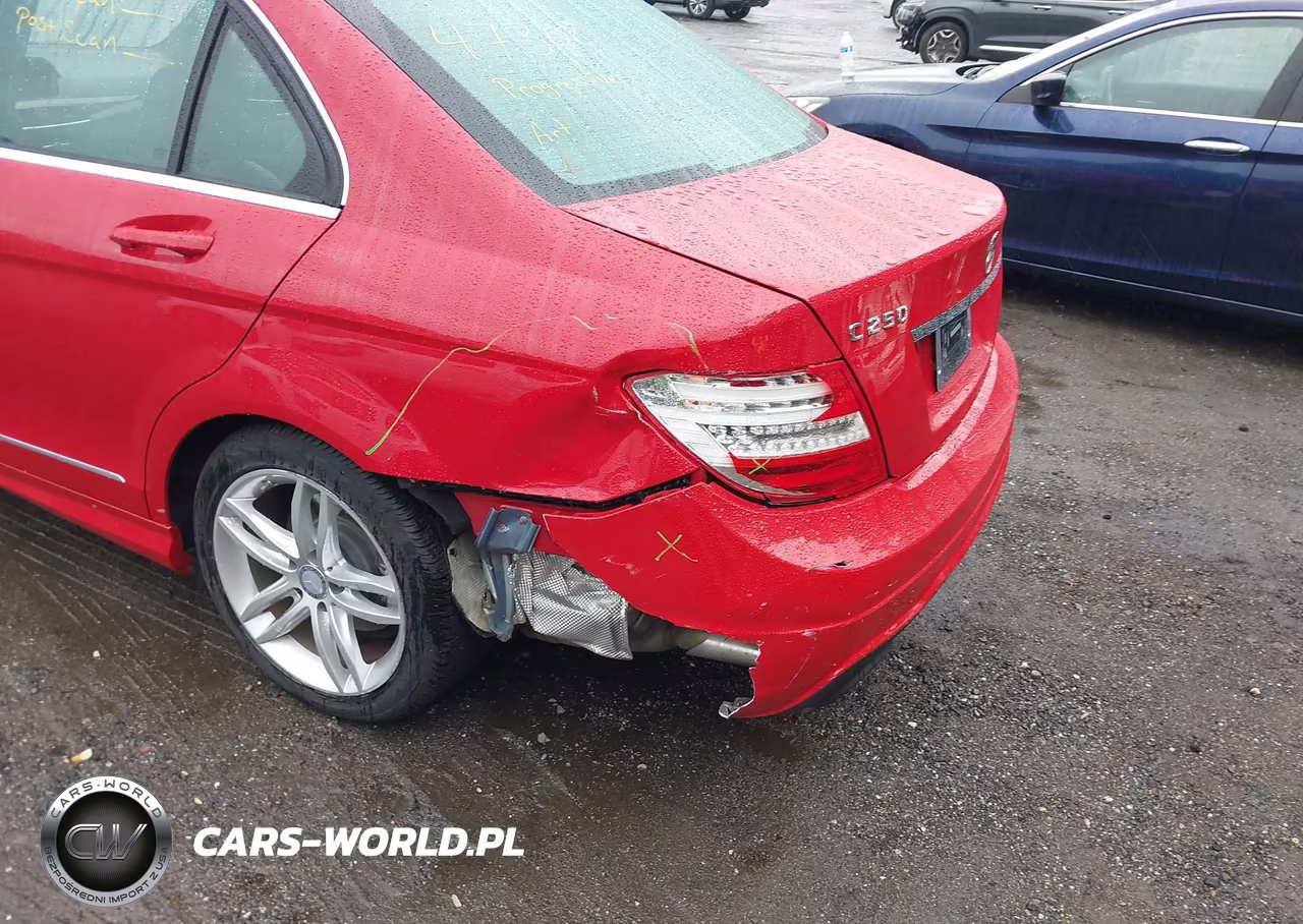 2013 Mercedes-Benz C 250 Sport VIN:WDDGF4HB4DR280491 - 6