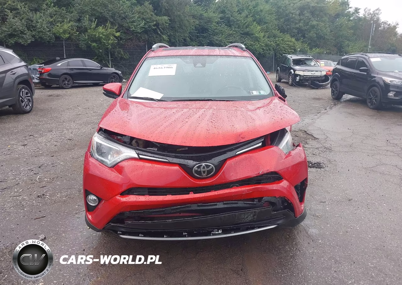 2017 Toyota Rav4 Xle VIN:JTMRFREV2HJ144864 - 12