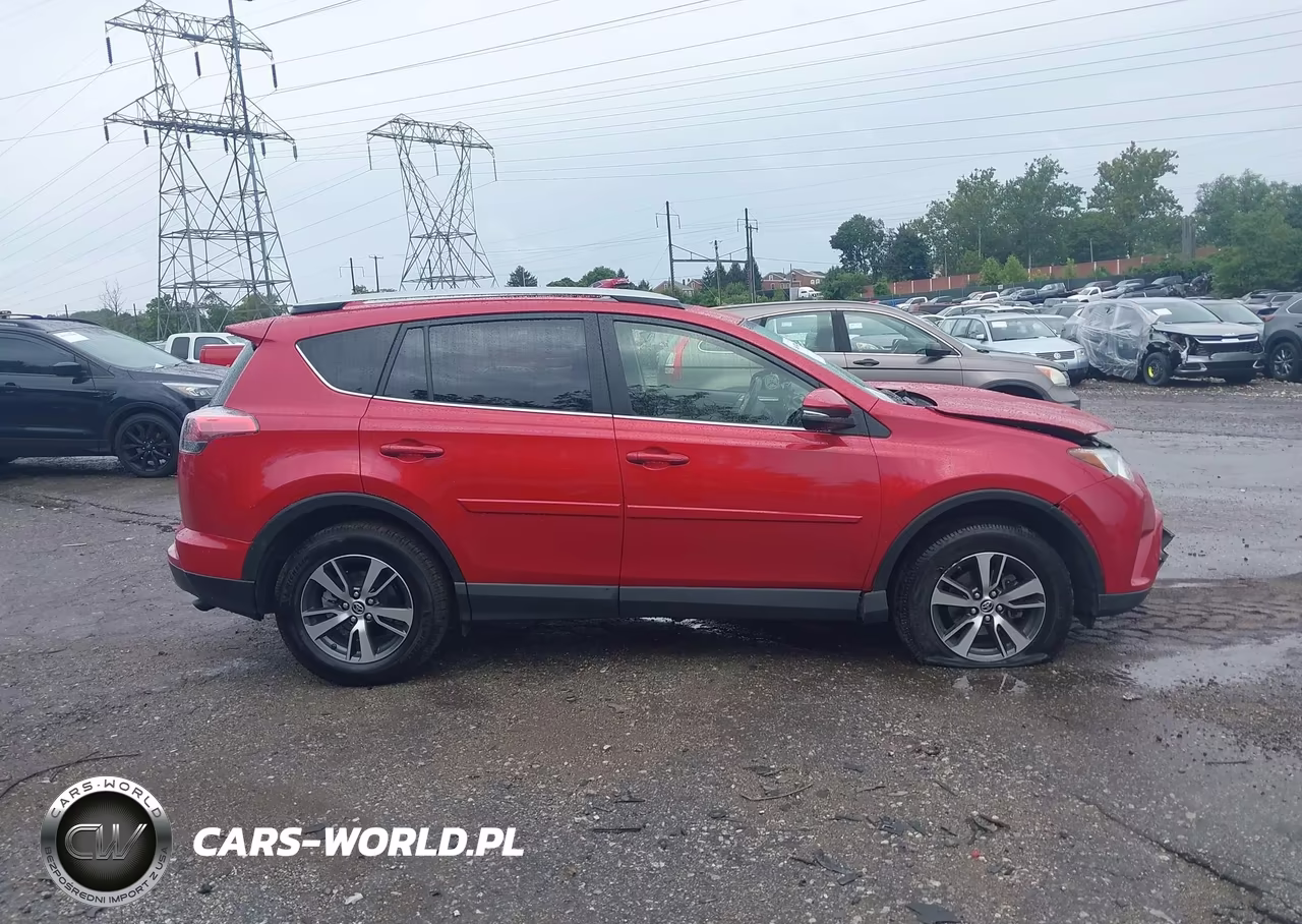 2017 Toyota Rav4 Xle VIN:JTMRFREV2HJ144864 - 13