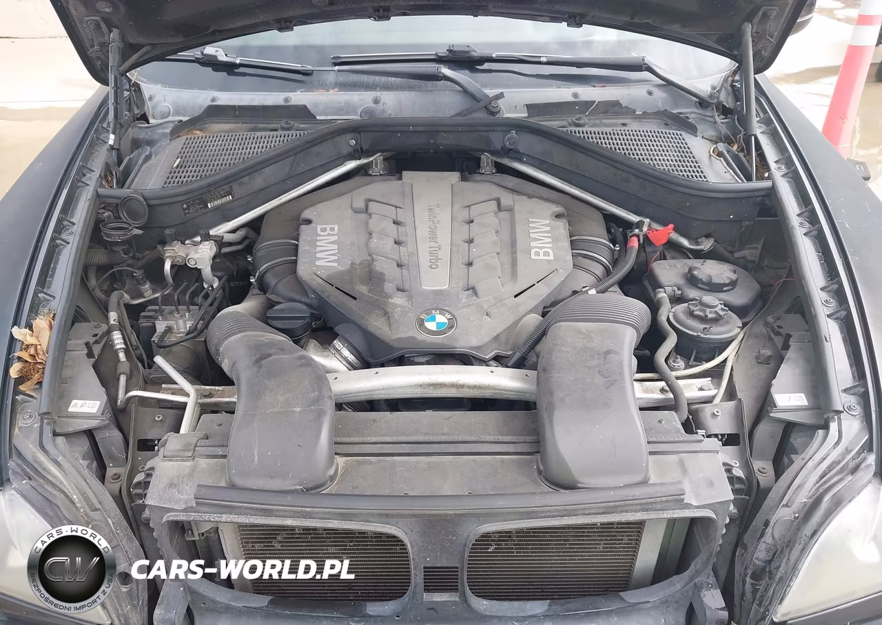 2013 BMW X5 xDrive50I VIN:5UXZV8C56D0C17302 - 10