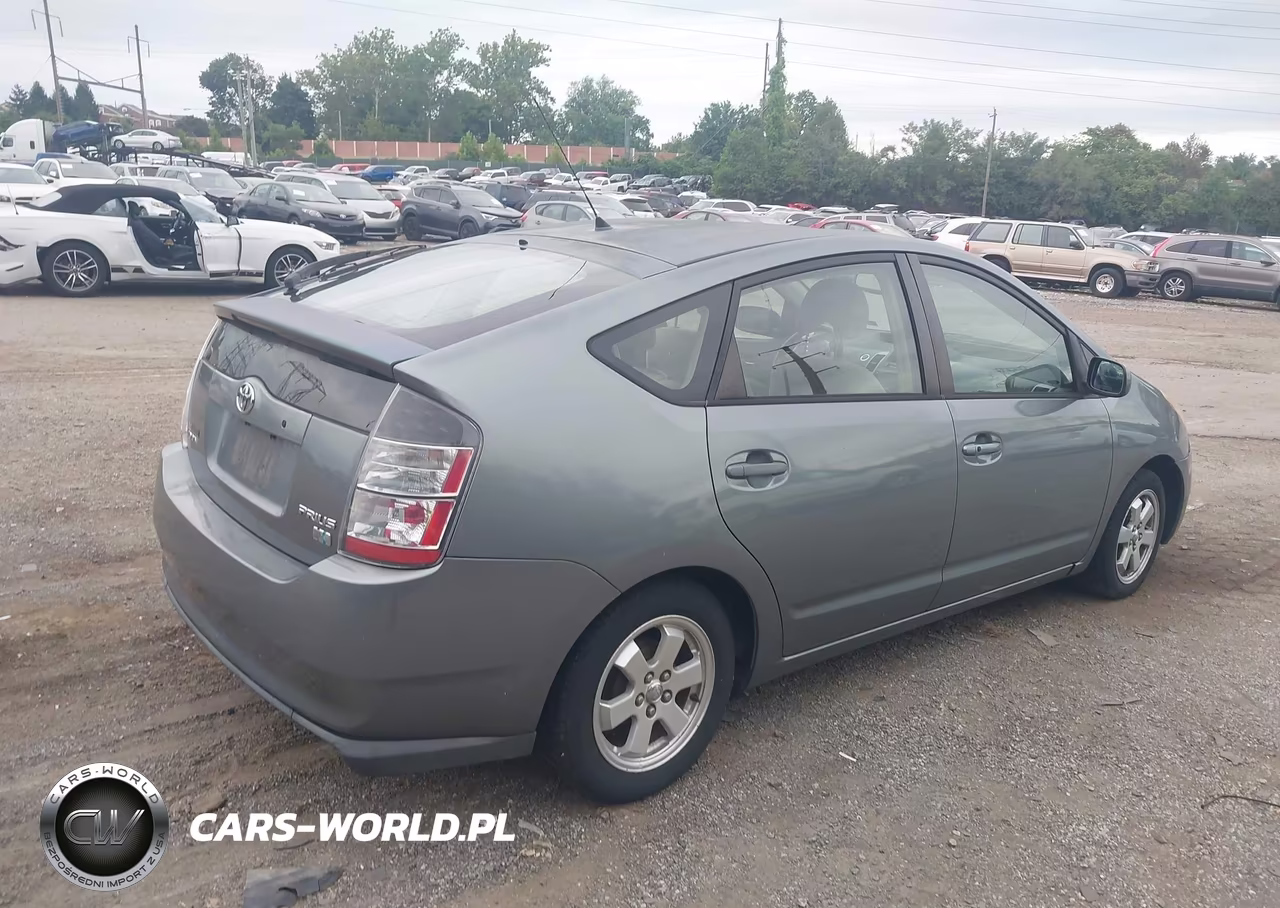 2005 Toyota Prius VIN:JTDKB22UX53067127 - 4