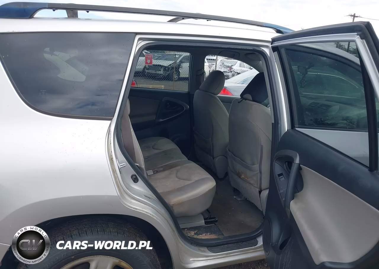 2010 Toyota Rav4 VIN:JTMBF4DV8AD025243 - 8