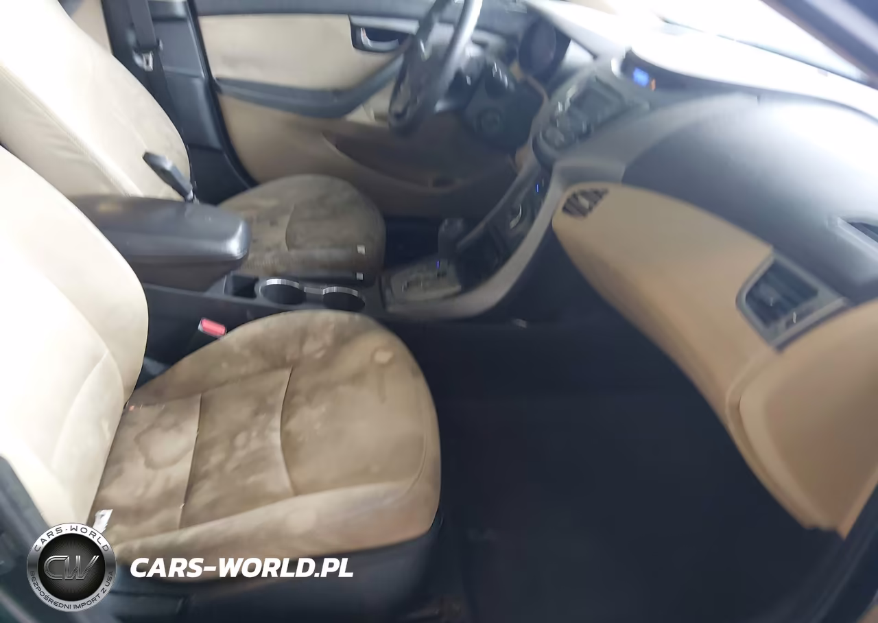 2013 Hyundai Elantra Gls VIN:5NPDH4AE2DH332655 - 5